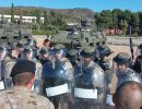 La Policía Militar entrena a soldados para actuar como antidisturbios ante población civil